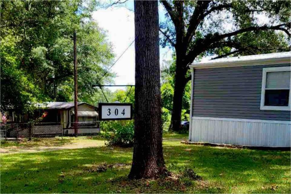 Fishermans Retreat With Patio At Lake Sam Rayburn Villa Brookeland Eksteriør billede